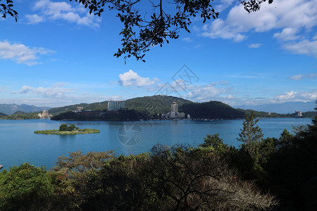 血管爬坡道旅游南图市日月湖风景美丽高山图片