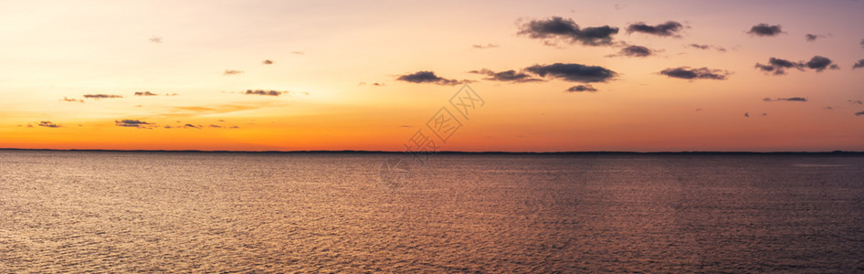 橙晴天孤独拉多加湖的明日图片