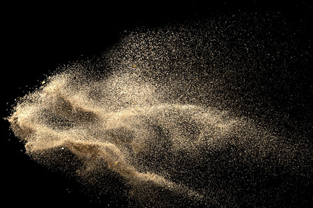 飞溅坠落抽象的白底沙尘爆炸时孤立的沙尘暴云图片素材