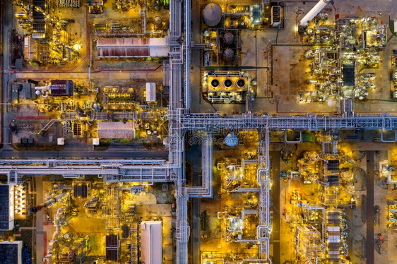 蓝色的炼油厂空中观察活力石油图片