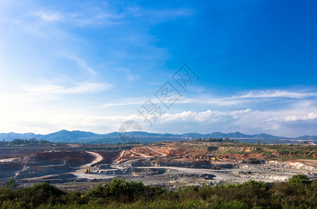 MaeMo的煤矿景观Lampang观望阳煤矿可乐结石新的图片