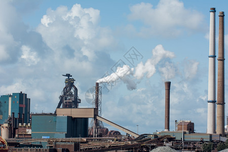 制钢厂烟幕金属工业的生产图片