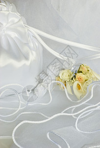 新娘面纱上的结婚礼花装饰品周年纪念日簇颜色图片
