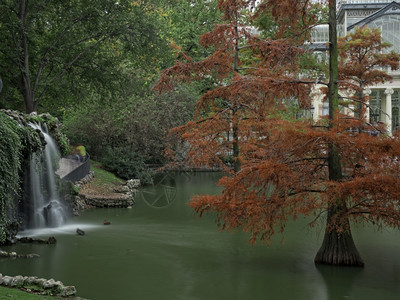 目的地城市景观西班牙马德里ElLimoriteo玻璃宫池塘马德里建筑学图片