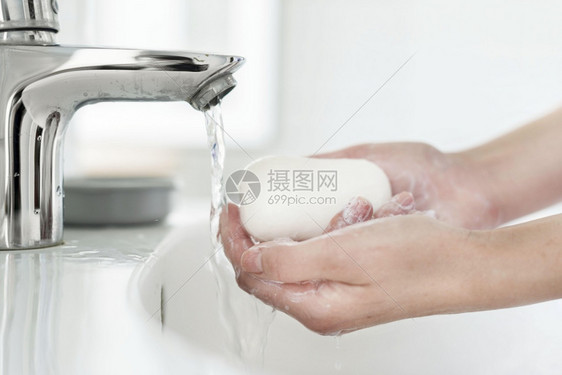 关心家侧视洗手皂水槽高分辨率照片侧视洗手皂水槽高质量照片成人图片