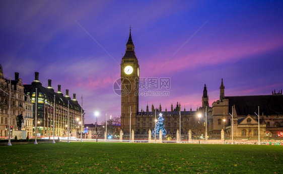 暮伦敦与大本和议会厦的天际连线在英国的黄昏首都河图片