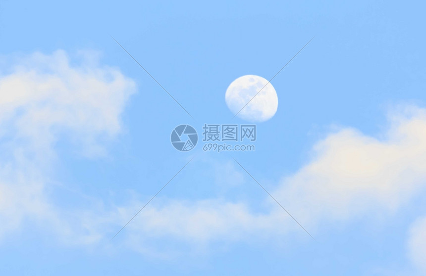 天线白的月亮神秘简单图片