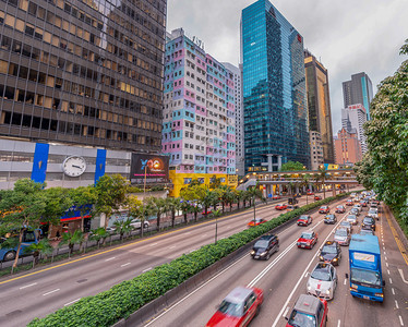 公共汽车旅行高速公路2014年5月日香港每年有10万游客乘车和出租前往香港图片