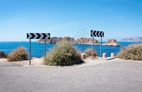 生态在西班牙巴利阿里群岛马洛卡的圣波萨马洛卡和巴利阿里群岛的一个阳光明媚夏季日卡尔维亚旅行图片