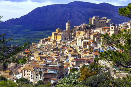西里岛的地标意大利博尔戈卡莫老城景观目的地塔图片