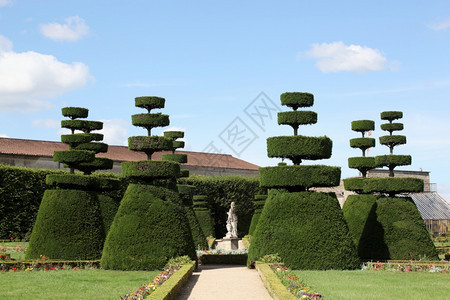 园艺法国博乔莱斯皮扎伊城堡的法语正式花园博若莱开图片