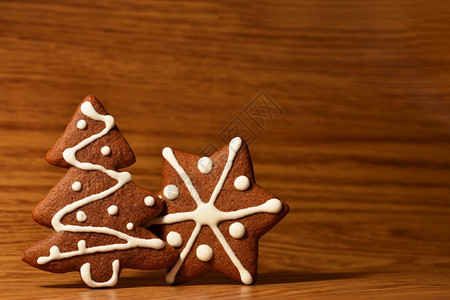 圣诞节星甜的树和雪花美丽的圣诞甜糖果手工装饰自制姜饼图片