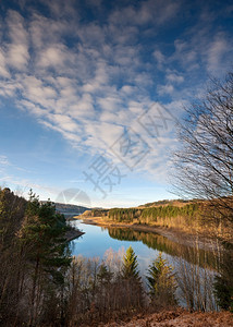 Dhunn水库在日出时的全景图像德国伯吉斯州BergischesLand公平的风景优美旅游图片