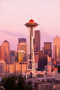 概述西雅图美国华盛顿日落时空线和市中心大楼的天线城市太平洋图片