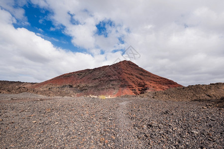 沙漠西班牙加那利群岛兰萨罗特的MontanaBermeja火山坑欧洲岩石图片