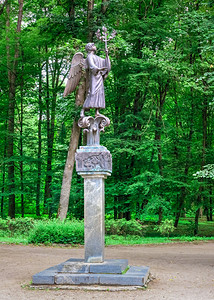 胡同休息乌克兰比拉策尔瓦BilaTserkva亚历山大公园是乌克兰最美丽著名的阿尔伯里图姆之一在乌克兰比拉采尔瓦BilaTser图片