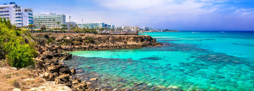 华丽的阿吉亚多岩石塞浦路斯旅游胜地普罗塔拉斯流行旅游胜地图片