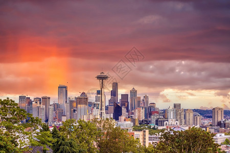 建筑学物黄昏美国西雅图市下城的天线城风景图片