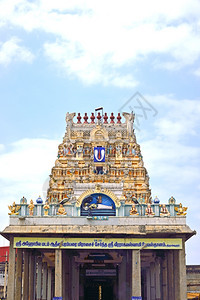 细节信仰Tiruvallur的gopuramofVeeraraghavar寺的美丽雕塑外教图片