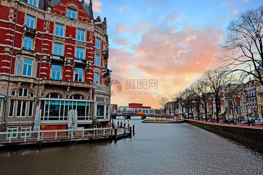 阿姆斯特尔丰富多彩的荷兰阿姆斯特丹市风景来自荷兰阿姆斯特丹历史图片