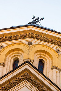 外部的天主教201年罗马尼亚AlbaIulia教堂的建筑图示细节门图片