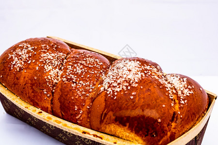 圣诞节乡村美味的CozonacKozunak或babka是一种甜白面包传统为罗马尼亚和保加利图片