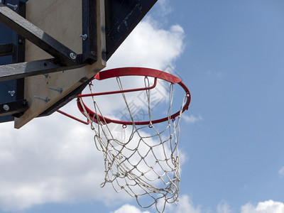 篮子星际环和天空背景的球星际环和天空背景的球篮板图片