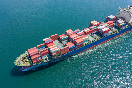 高的商业航运货物集装箱进出口和交换惊吓船公海亚太国际从泰空中顶视图海洋港图片