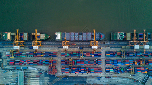 全世界空中俯视商业码头货运全球务集装箱船海运物流进出口货集装箱船物运装港商品海上图片