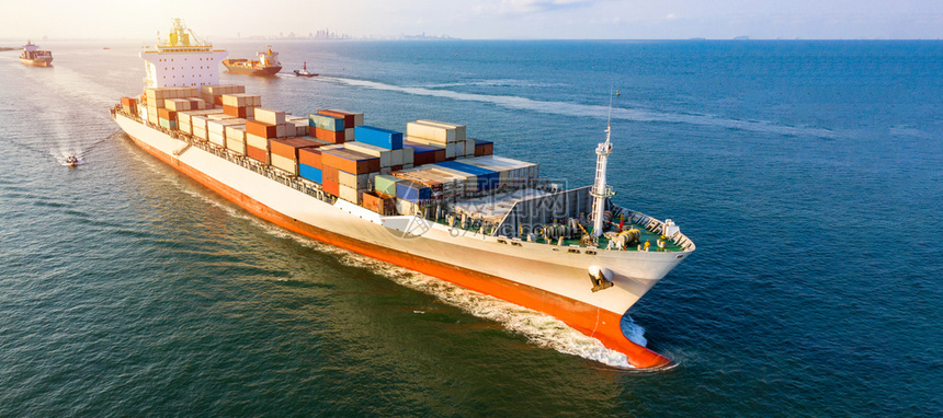 技术集装箱货船全球商业贸易物流和全球集装箱货船运输集装箱货物运输进出口公司货运工业的图片