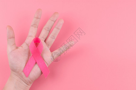 女预防乳腺癌认识月粉丝带支持人们生活和疾病保健护理国际妇女节和世界癌症日概念全球癌症日概念PinkRipbbon治疗图片