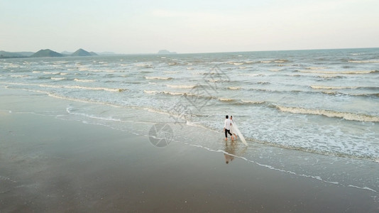 户外无人机景区泰国快乐浪漫情侣的景象空中观光图片