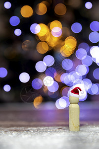 克劳斯老的圣诞人与散景背上的圣诞老人帽子树复制空间假日圣诞快乐概念空间文本圣诞老人与散景背上的圣诞老人帽子快乐概念交货图片
