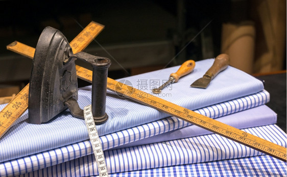手工制作的配有贸易和服装工具的裁缝店死活传统风俗图片