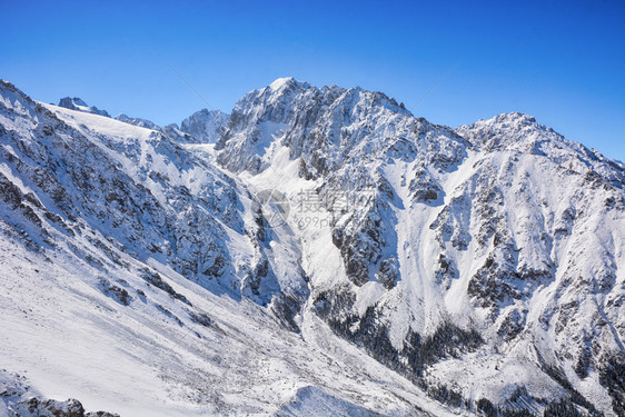 冬季雪景风光图片