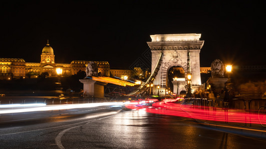 不带连锁桥和布达佩斯伊宫晚上接触马扎尔图片