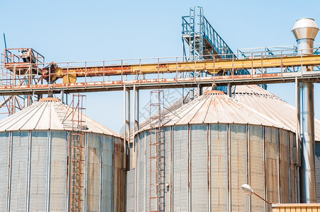 谷物储存设施粮仓和干燥塔纳达林技术工业的图片