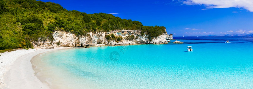 地中海美丽的希腊最佳海和滩AntipaxosVoutumi岛伊奥尼亚群受欢迎的图片