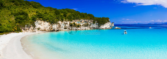 地中海美丽的希腊最佳海和滩AntipaxosVoutumi岛伊奥尼亚群受欢迎的图片
