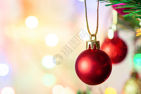 圣诞红色装饰球图片