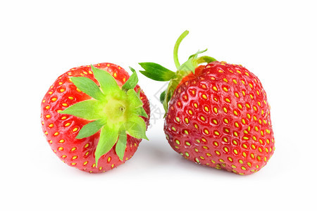 抗氧化剂两片熟的草莓以白色背景在特写中被隔离素食主义者叶子图片