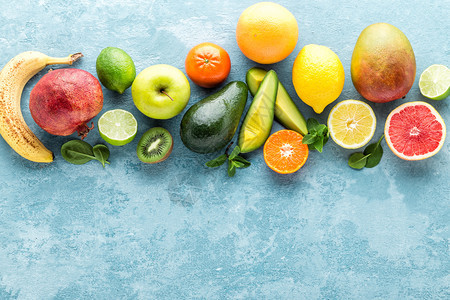 不同选择的多汁有机热带水果超级食品健康膳概念物背景的顶端视图绿色一顿饭香蕉图片