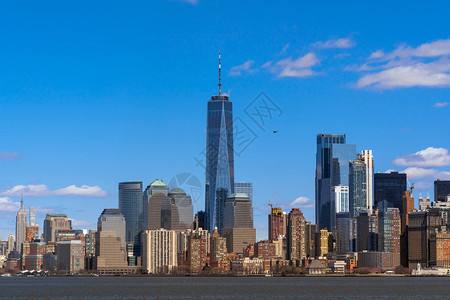 建筑学纽约克市景城的河边位于曼哈顿下游建筑和等地带有旅游概念纽约市世贸中心图片
