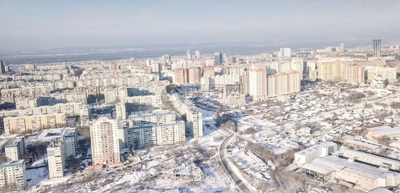 街道结构体冬季城市高层住宅开发城市霜冻冬季霜冻高的图片