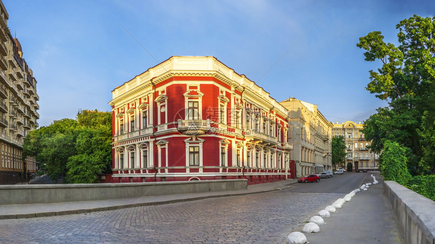 秋天乌克兰奥德萨Odessa6月12日至08夏晨在乌克兰敖德萨Odessa历史中心乌克兰Pommer和Saboneev桥Pomm图片