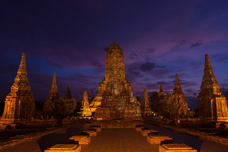 文化神圣WatChaiwattatnaram泰国Ayutthaya历史寺庙传统的图片