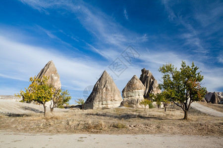 火山结构体卡帕多西亚童话烟囱土耳其秋天图片