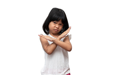 脾气暴躁白人孤立背景的亚洲愤怒和悲哀小女孩的肖像儿童发脾气和疯时的情感表达怒愤绪控制概念儿童情绪控制概念手势脸图片