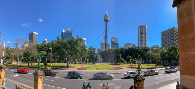新的城市天际线SYDNEYAustraliana8月19日208当地人和游客享受著名的海德公园这是悉尼的主要景点图片