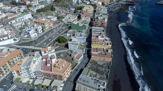 大教堂从无人驾驶飞机对西班牙岛特内里费海岸线的空中观察大西洋天线图片